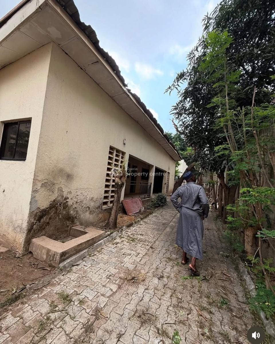 Spacious 5 Bedroom Detached Duplex with Bq, Maitama District, Abuja, Detached Duplex for Sale