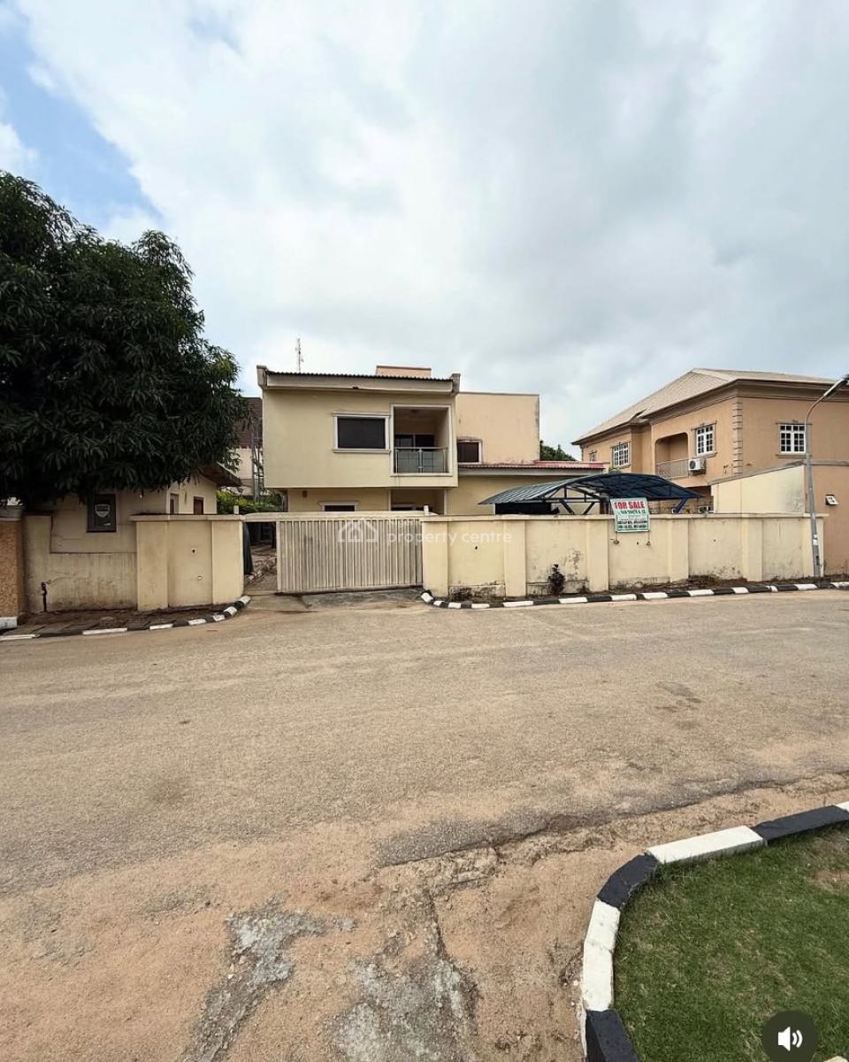 Spacious 5 Bedroom Detached Duplex with Bq, Maitama District, Abuja, Detached Duplex for Sale