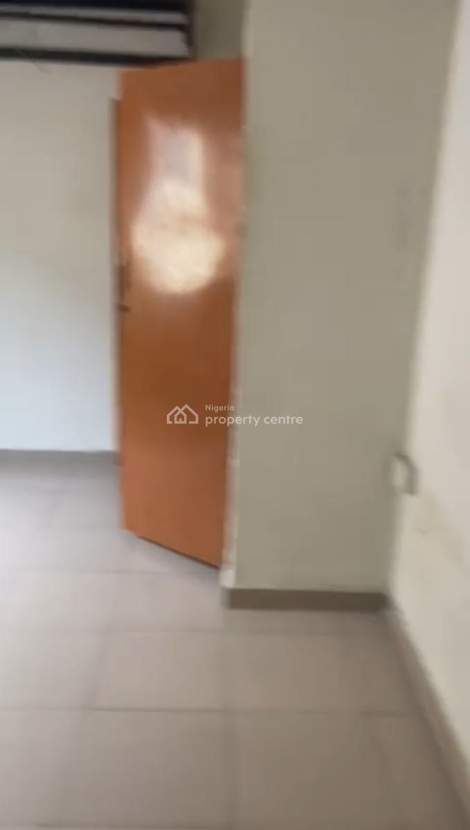 Decent Miniflat Upstairs in Prime Location, Obayan, Akoka, Yaba, Lagos, Mini Flat (room and Parlour) for Rent