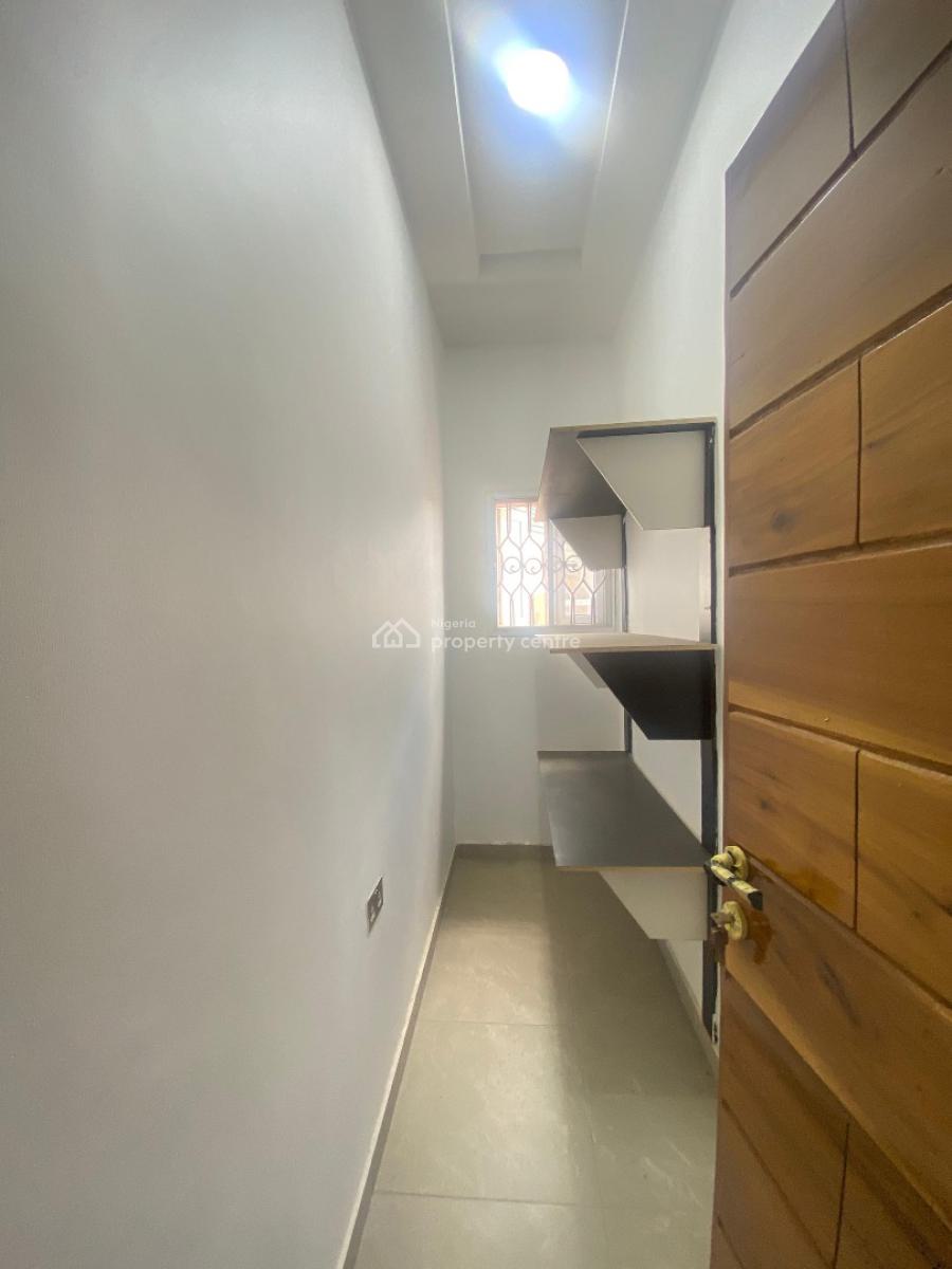 Exquisitely Built 5 Bedroom Fully Detached Duplex with Bq + Elite Documents, Abraham Adesanya, Ajah, Lagos, Detached Duplex for Sale