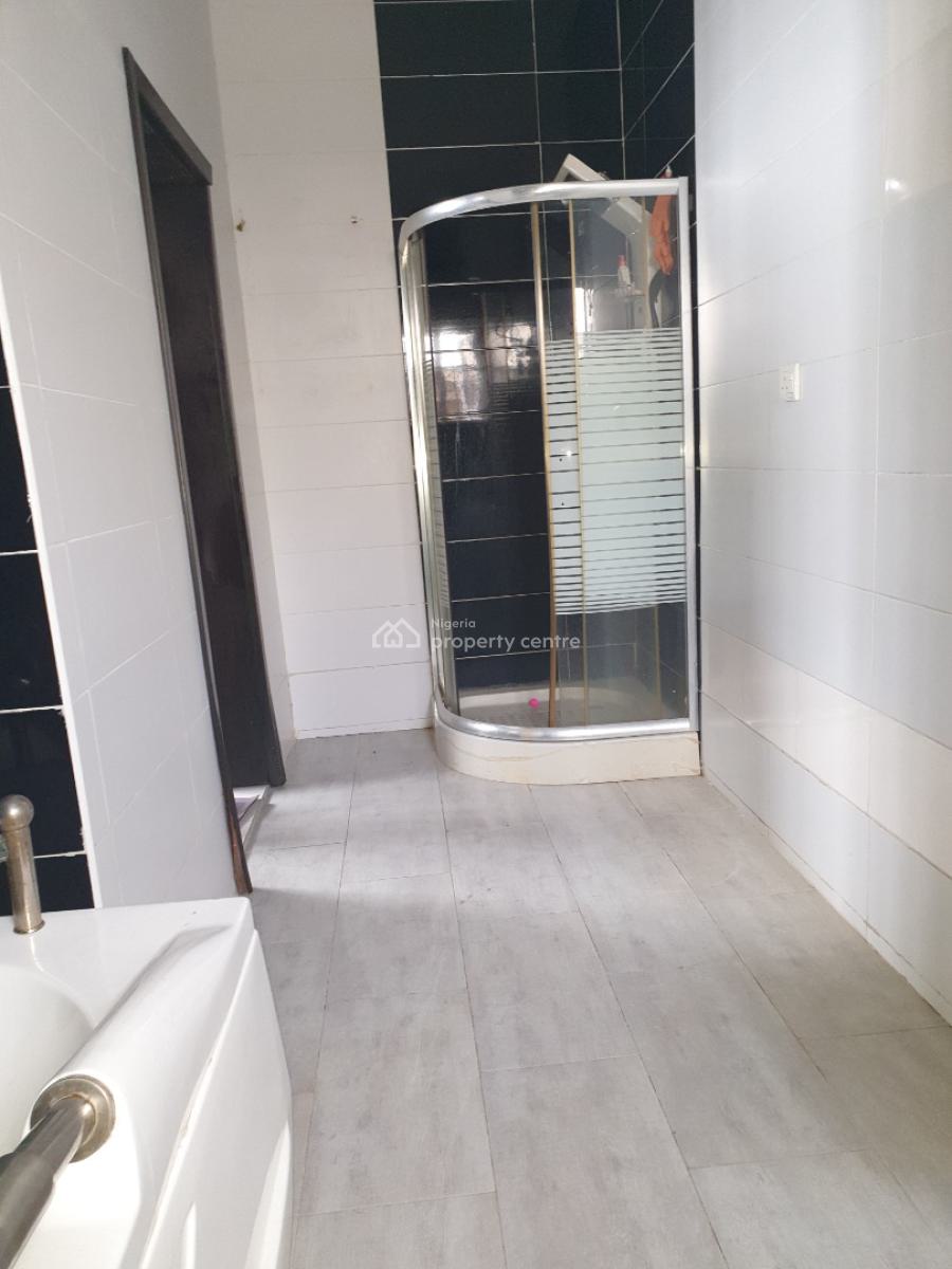Spacious Miniflat, Idado Estate, Lekki, Lagos, Flat / Apartment for Rent