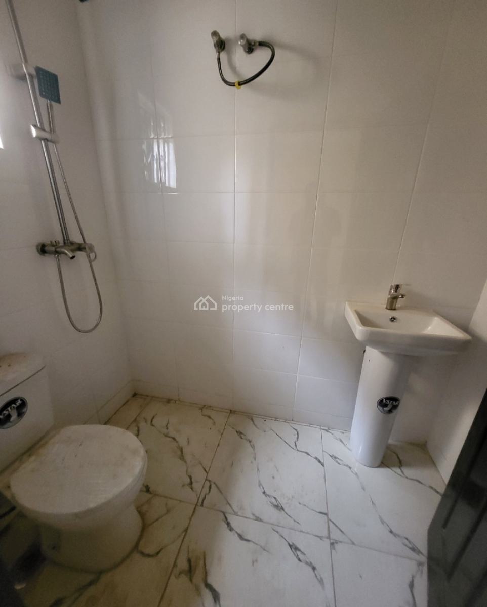 Luxurious Brand New 3 Bedroom Flat, By Old Secteriate, Area 1, Garki, Abuja, Flat / Apartment for Rent