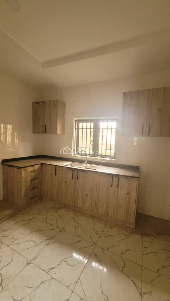 Luxurious Brand New 3 Bedroom Flat, By Old Secteriate, Area 1, Garki, Abuja, Flat / Apartment for Rent