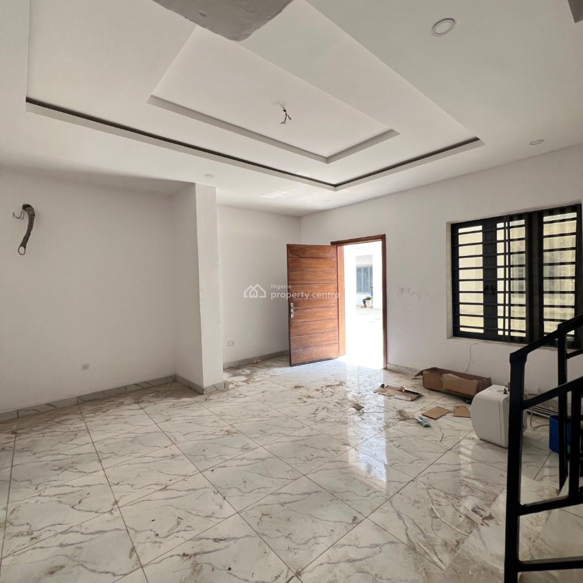 5 Bedroom & Bq, Ologolo, Lekki, Lagos, Terraced Duplex for Sale