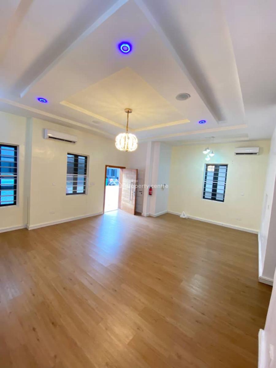 Fully Service 4 Bedrooms, Chevron Drive, Lekki, Lagos, Semi-detached Duplex for Rent