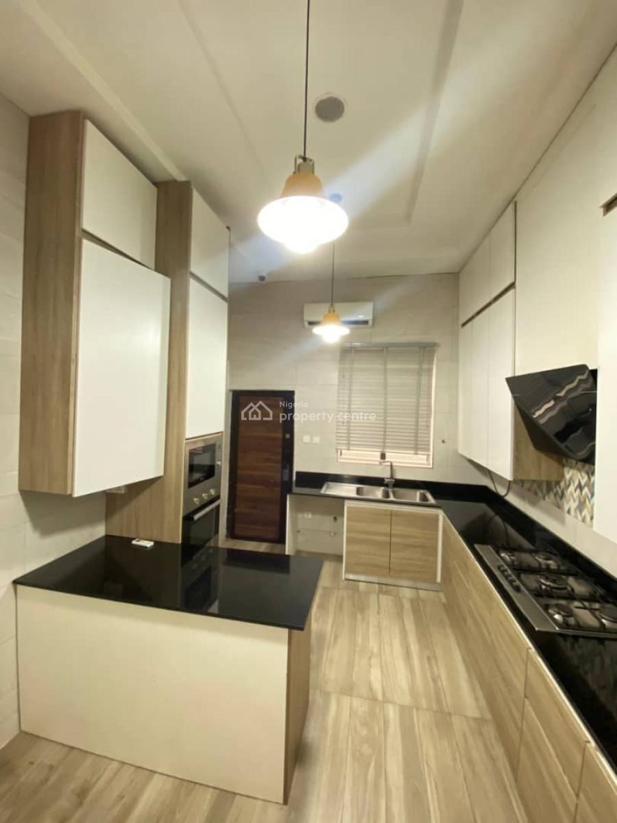 Fully Service 4 Bedrooms, Chevron Drive, Lekki, Lagos, Semi-detached Duplex for Rent