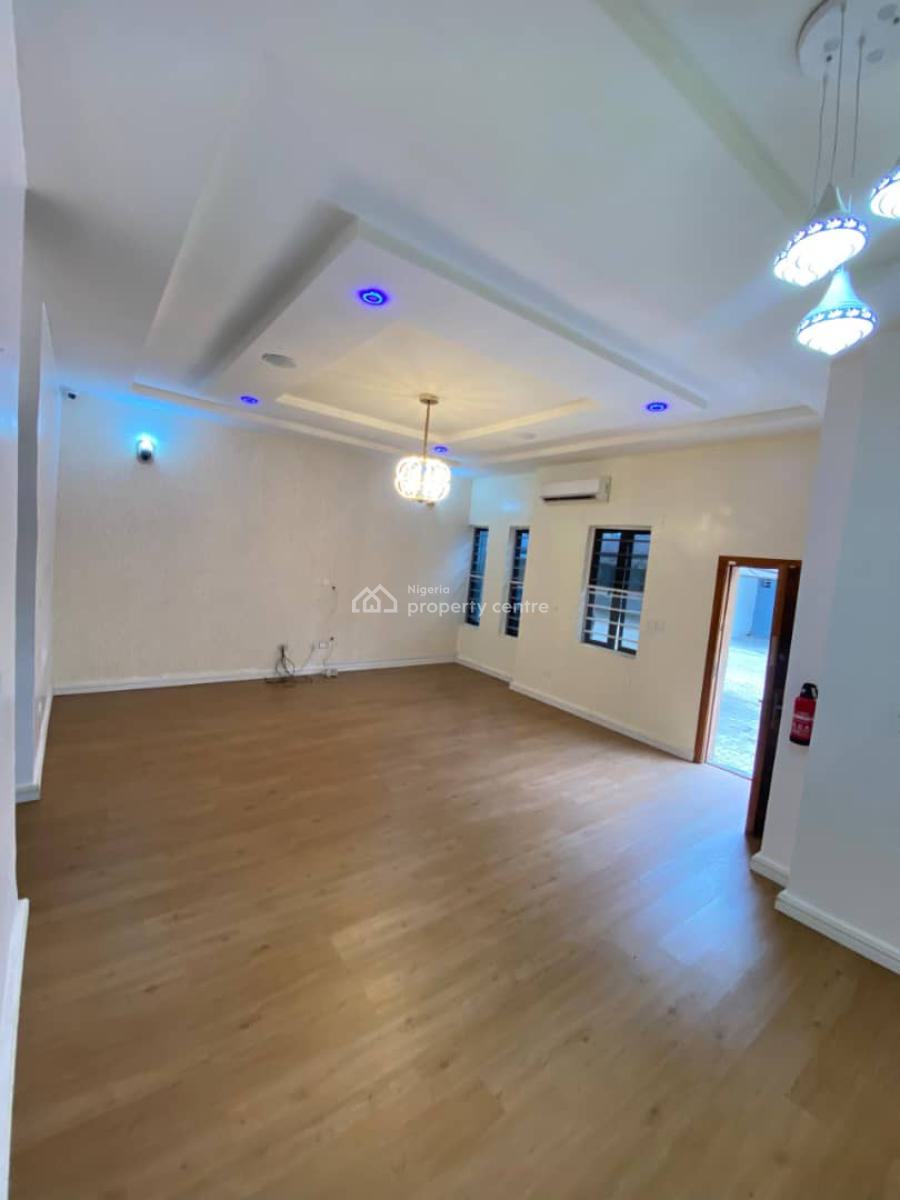 Fully Service 4 Bedrooms, Chevron Drive, Lekki, Lagos, Semi-detached Duplex for Rent