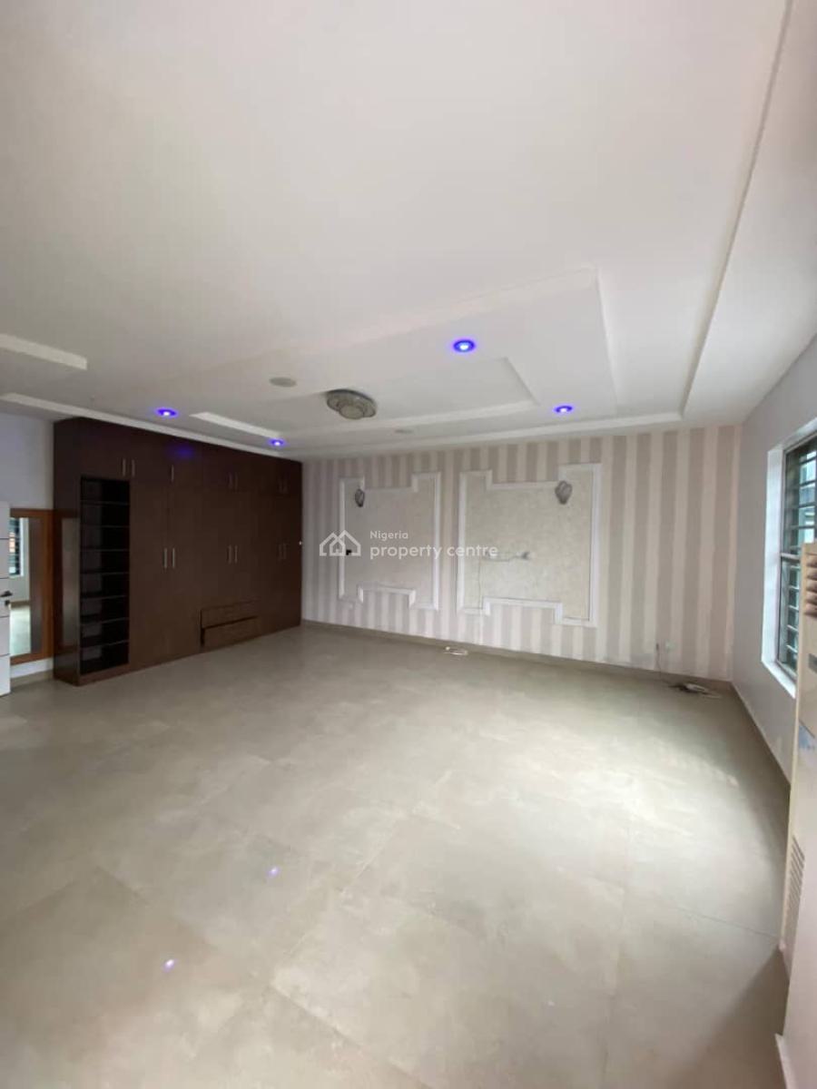 Fully Service 4 Bedrooms, Chevron Drive, Lekki, Lagos, Semi-detached Duplex for Rent