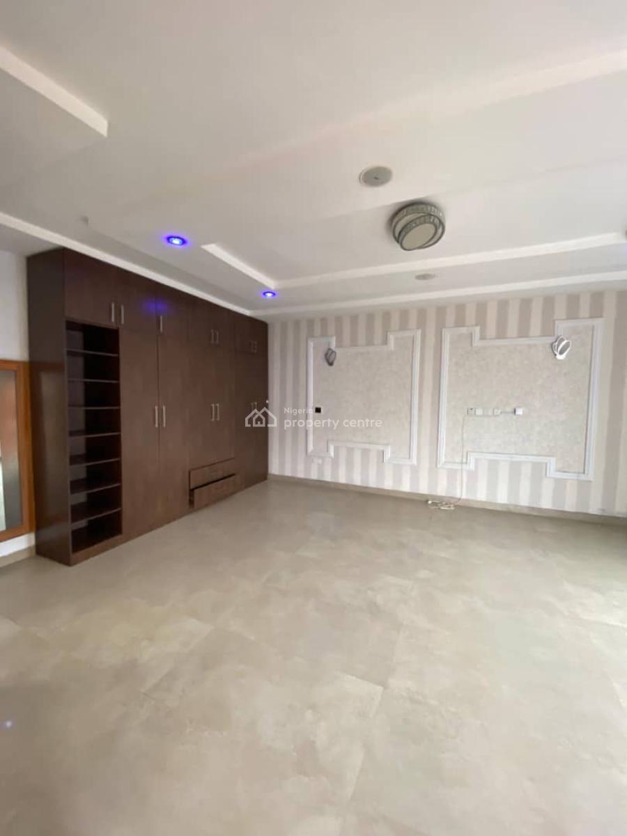 Fully Service 4 Bedrooms, Chevron Drive, Lekki, Lagos, Semi-detached Duplex for Rent