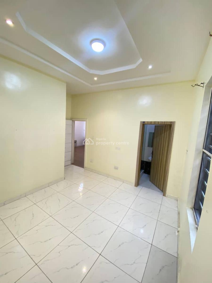 Fully Service 4 Bedrooms, Chevron Drive, Lekki, Lagos, Semi-detached Duplex for Rent