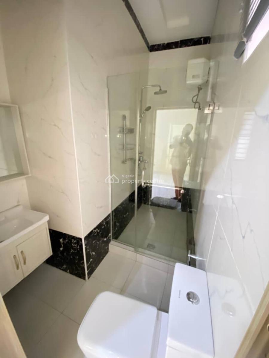 Fully Service 4 Bedrooms, Chevron Drive, Lekki, Lagos, Semi-detached Duplex for Rent