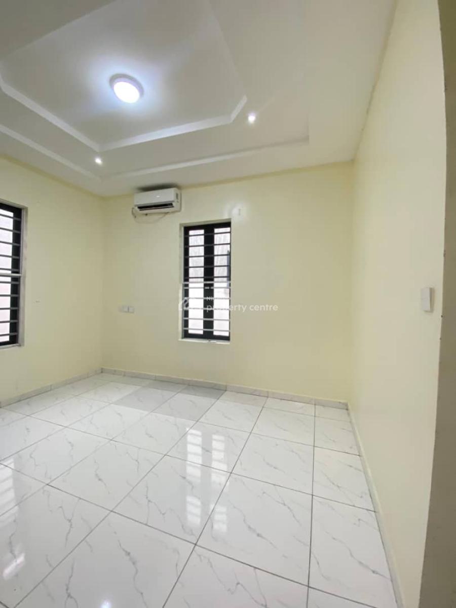 Fully Service 4 Bedrooms, Chevron Drive, Lekki, Lagos, Semi-detached Duplex for Rent