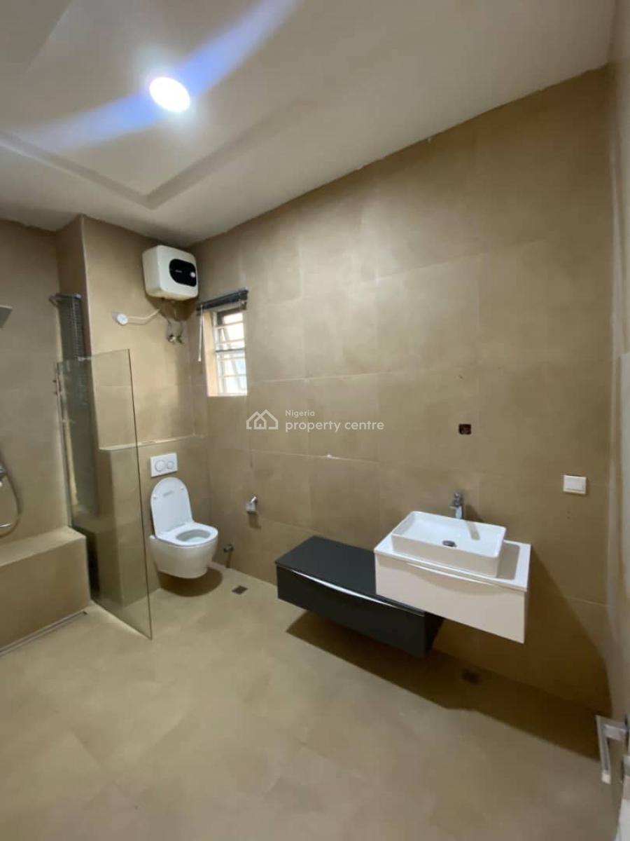 Fully Service 4 Bedrooms, Chevron Drive, Lekki, Lagos, Semi-detached Duplex for Rent