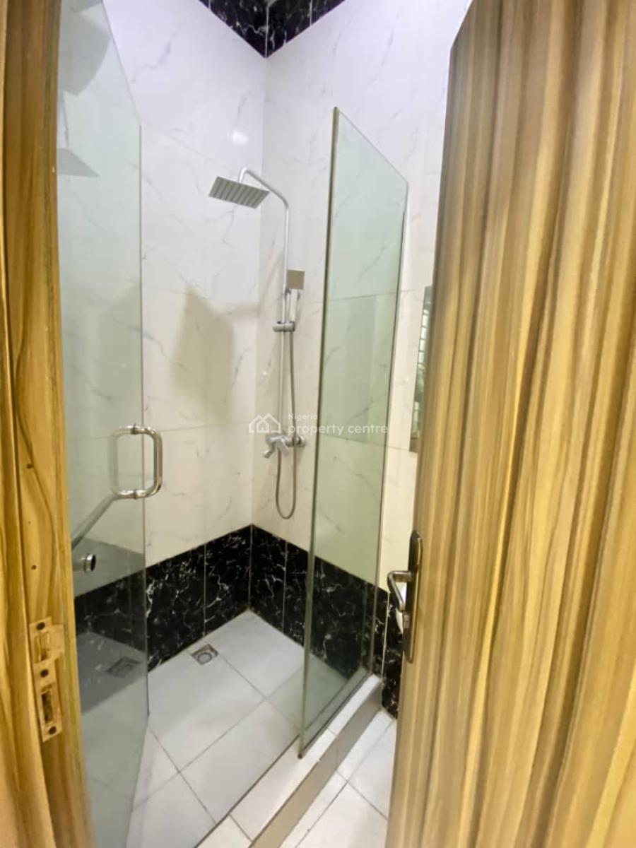 Fully Service 4 Bedrooms, Chevron Drive, Lekki, Lagos, Semi-detached Duplex for Rent