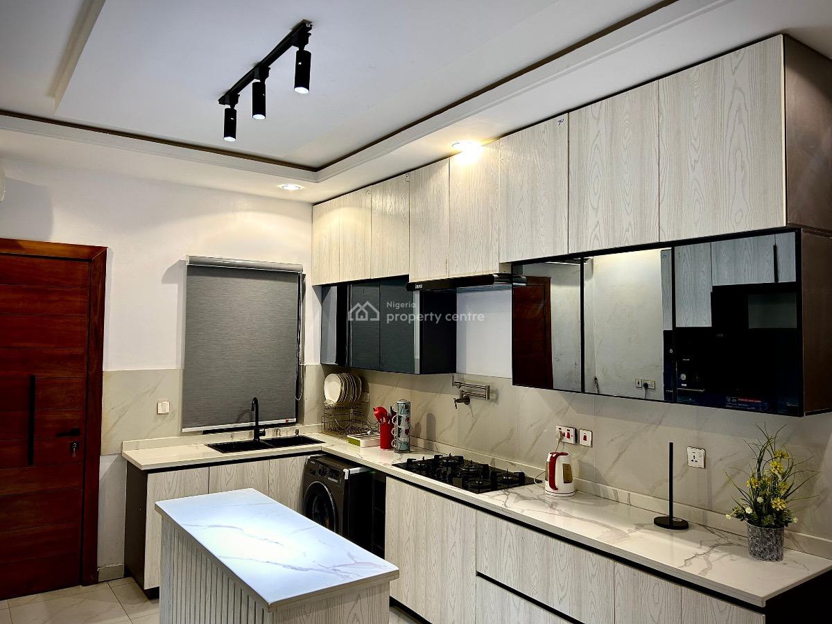 Spacious Luxury 4 Bedroom Duplex with Swimming Pool and Gym, Ikeja Gra, Ikeja, Lagos, Semi-detached Duplex Short Let