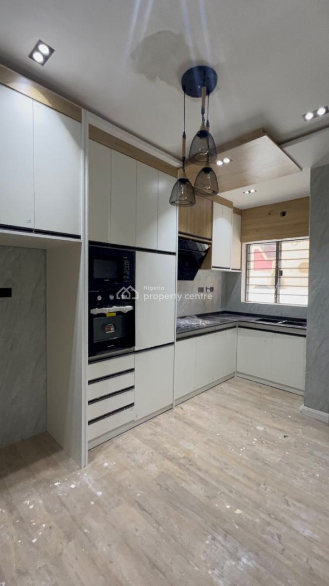 Executive Luxurious 5 Units of 5 Bedroom Duplex in an Exclusive Area, Zone 7, Wuse, Abuja, Semi-detached Duplex for Sale