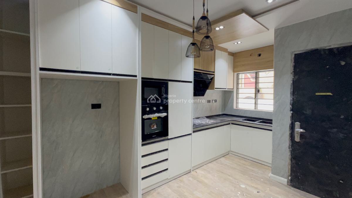 Executive Luxurious 5 Units of 5 Bedroom Duplex in an Exclusive Area, Zone 7, Wuse, Abuja, Semi-detached Duplex for Sale