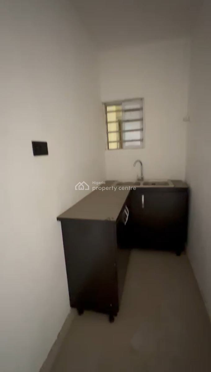 Spacious Room Self Contain, Up/down Floor with Water Heater & Car Park, Off Pedro Road, Pedro, Gbagada, Lagos, Self Contain (single Rooms) for Rent