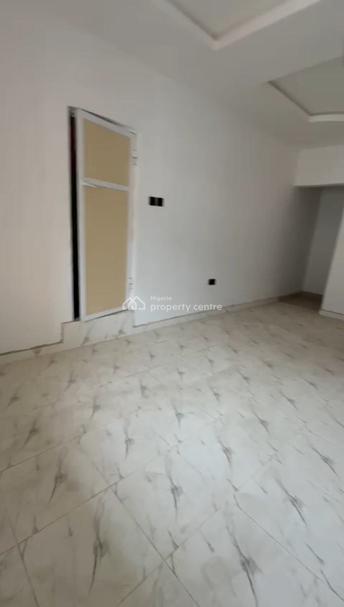 Spacious Room Self Contain, Up/down Floor with Water Heater & Car Park, Off Pedro Road, Pedro, Gbagada, Lagos, Self Contain (single Rooms) for Rent