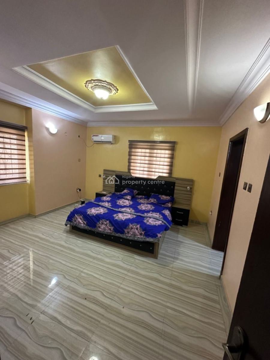 Standard 3 Bedroom Apartment, Ikota, Lekki, Lagos, Flat / Apartment for Rent