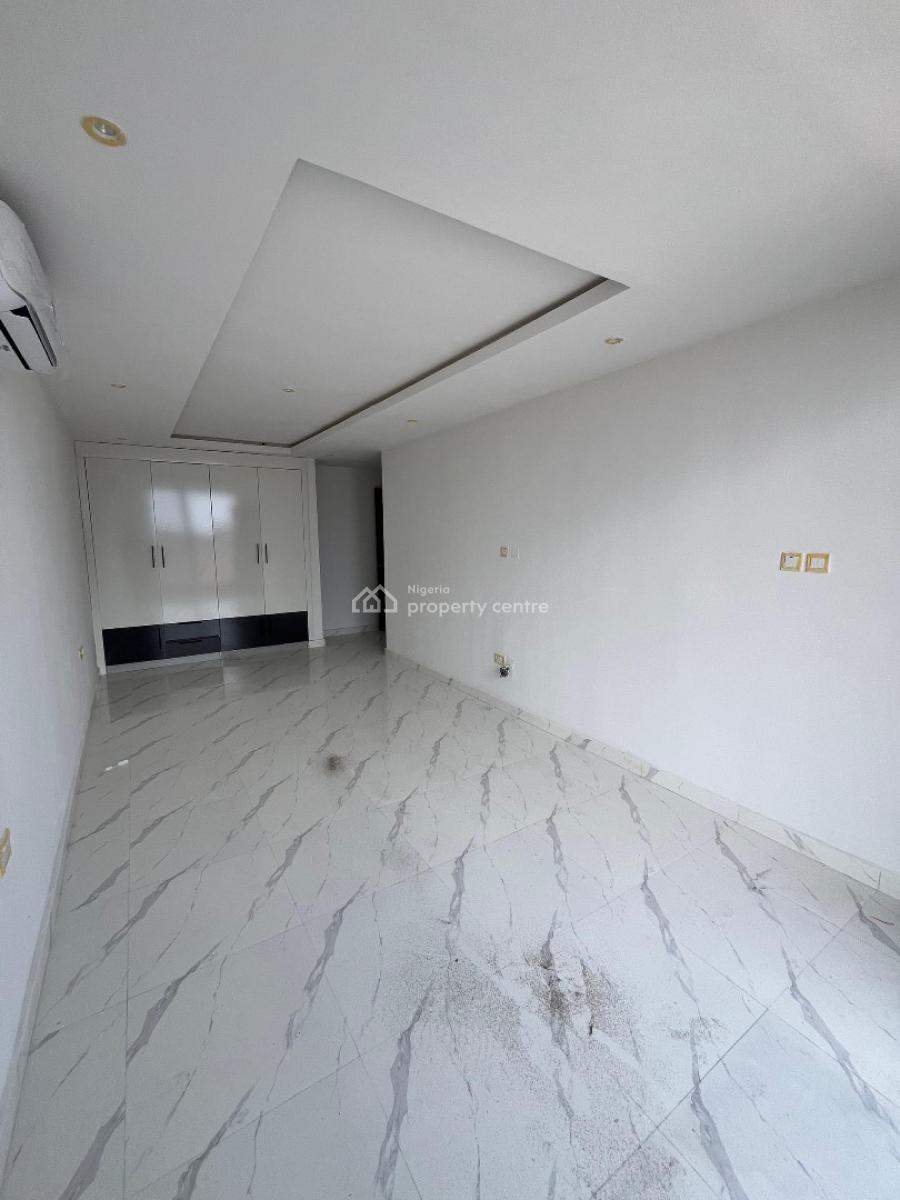 Newly Built 2 Bedroom Apartment, Lekki Phase 1, Lekki, Lagos, Flat / Apartment for Sale