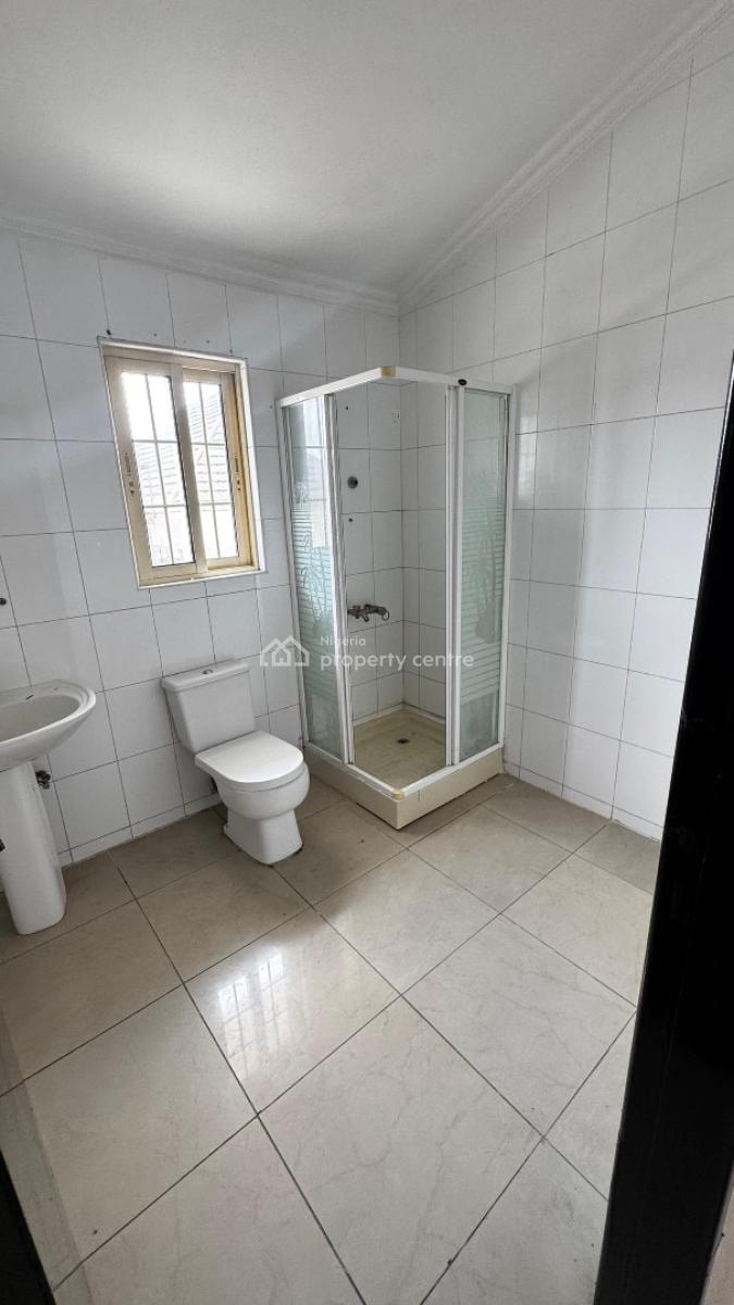 Very Spacious 5 Bedroom Penthouse Apartment, Lekki Phase 1, Lekki, Lagos, Flat / Apartment for Rent