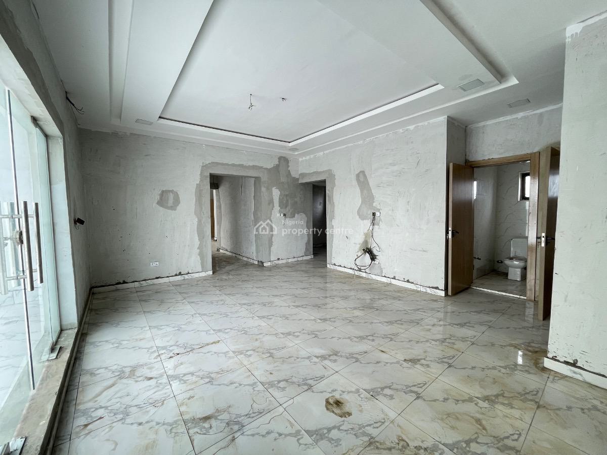 Shop with Rooftop/lounge, Off Ogombo Road, Ogombo, Ajah, Lagos, Shop for Sale