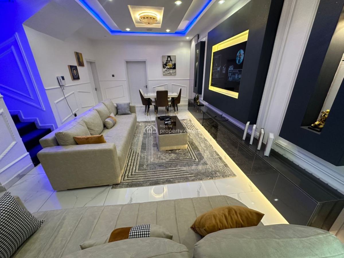 3 Bedroom En-suite Furnished Semi Detached Duplex, Orchid Rd, Lekki, Lagos, Semi-detached Duplex for Sale