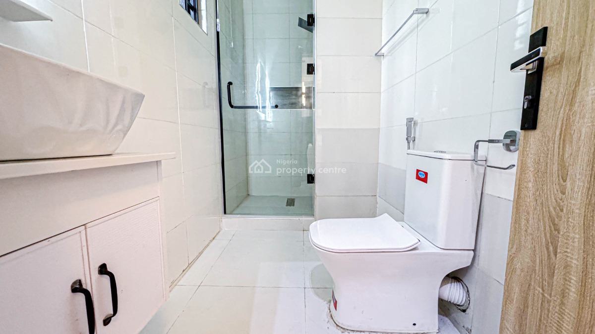 2 Bedroom, Off Kunsala Road, Ikate Elegushi, Lekki, Lagos, Flat / Apartment for Sale