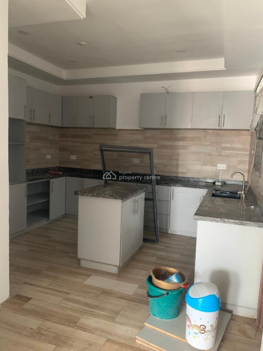 Spacious Fully Serviced 2 Bedroom Apartment Within a Nice Environment, Ikate, Lekki, Lagos, Flat / Apartment for Rent