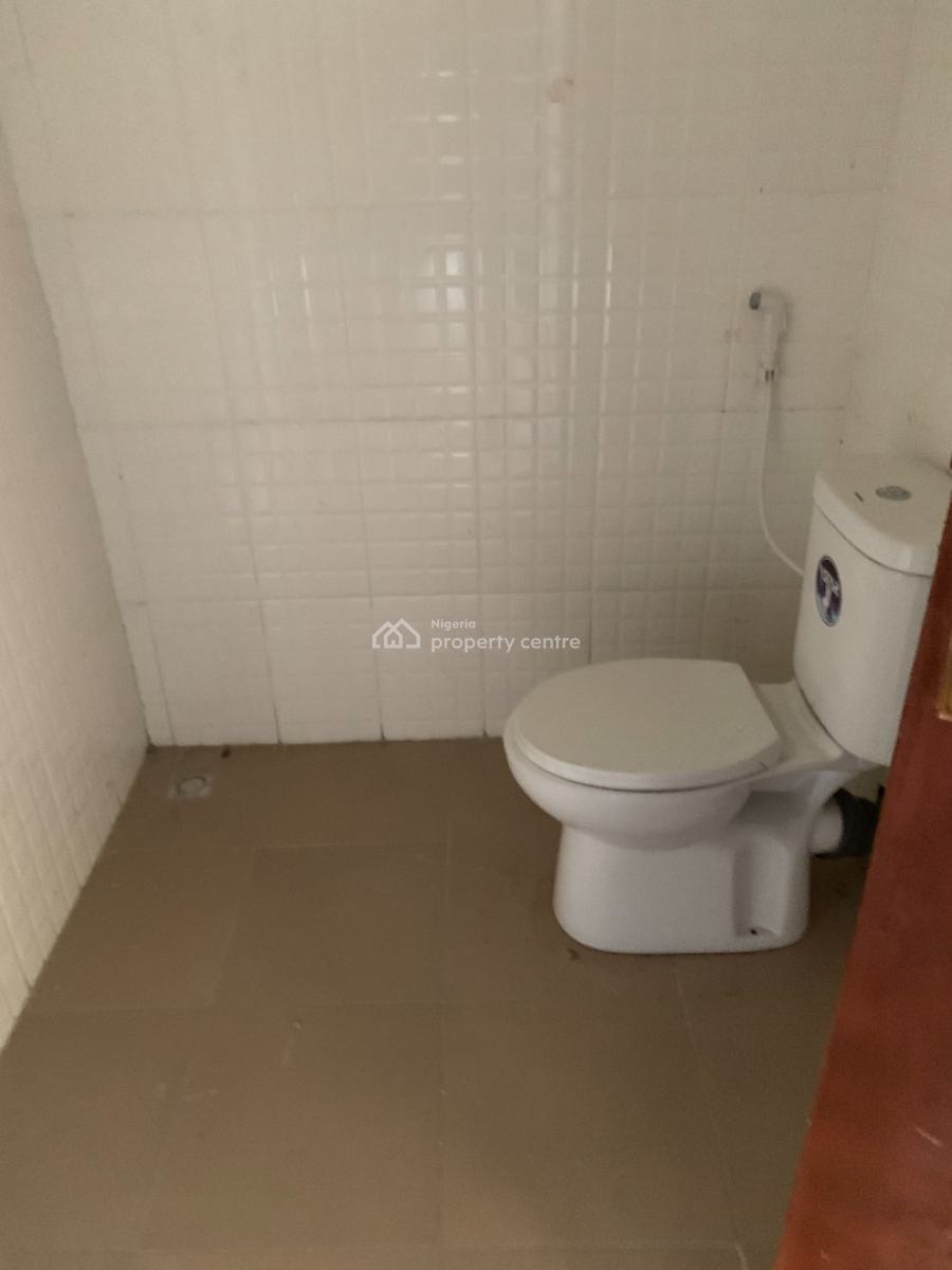 Luxury Extra Large Mini Flat with Dinning Space, Guest Toilet, Abijo Gra, Wealth Avenue, Ajah, Lagos, Mini Flat (room and Parlour) for Rent