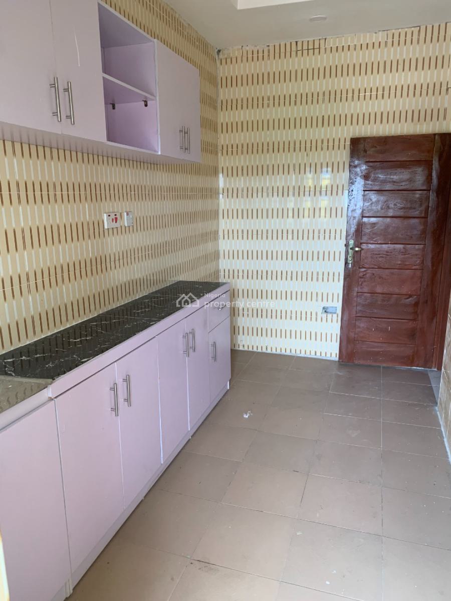 Luxury Extra Large Mini Flat with Dinning Space, Guest Toilet, Abijo Gra, Wealth Avenue, Ajah, Lagos, Mini Flat (room and Parlour) for Rent