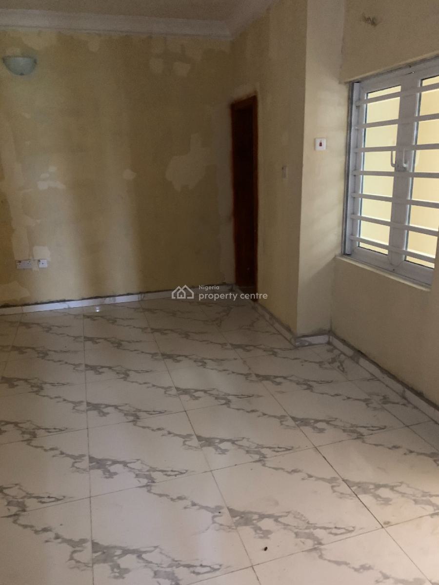 Luxury Extra Large Mini Flat with Dinning Space, Guest Toilet, Abijo Gra, Wealth Avenue, Ajah, Lagos, Mini Flat (room and Parlour) for Rent