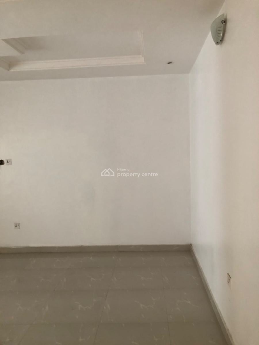 a Sharp and Spacious 2 Bedroom Apartment, Badore, Ajah, Lagos, Flat / Apartment for Rent
