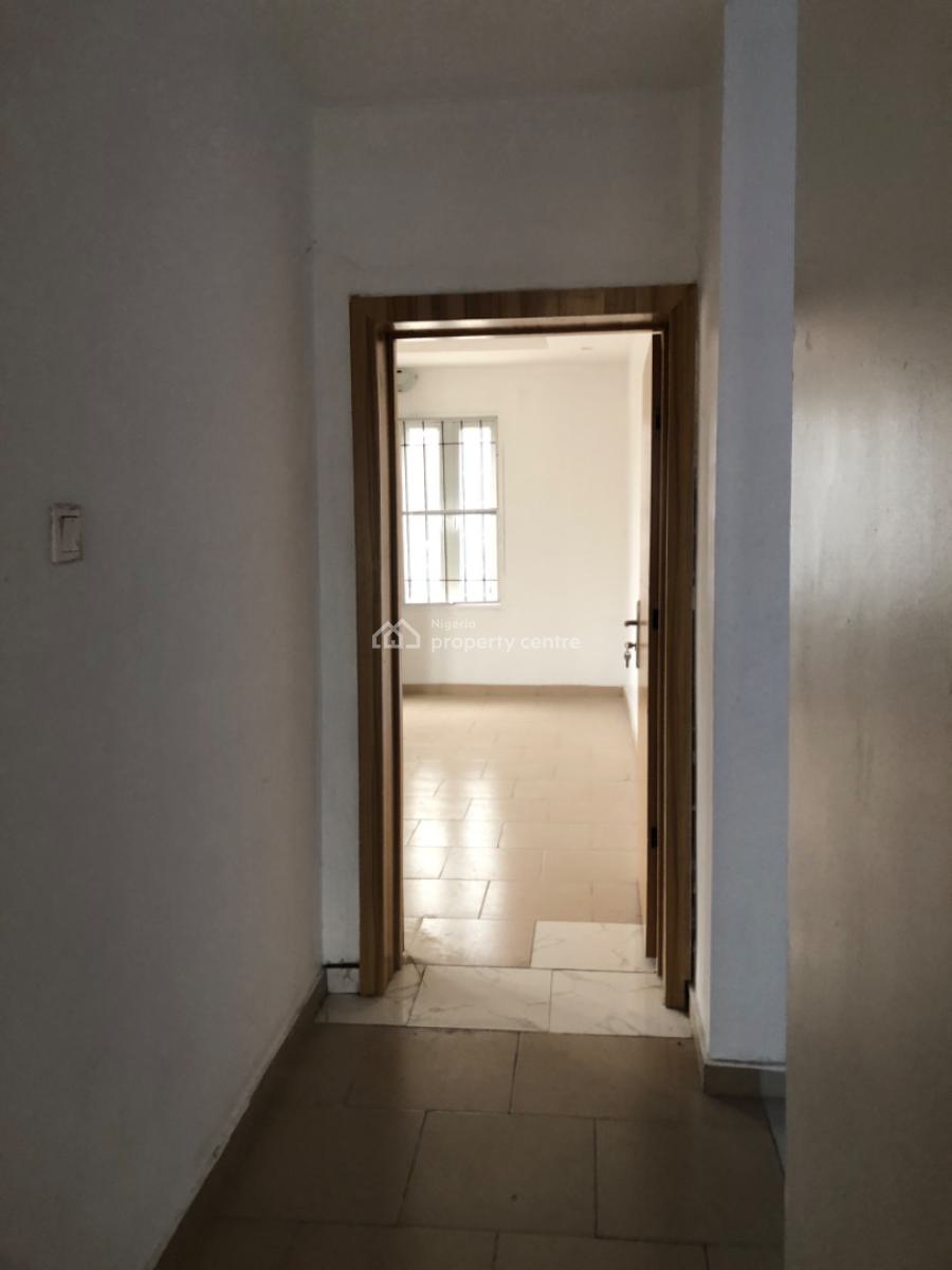 a Sharp and Spacious 2 Bedroom Apartment, Badore, Ajah, Lagos, Flat / Apartment for Rent