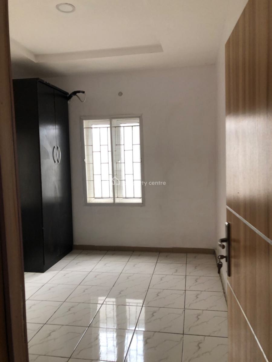 a Sharp and Spacious 2 Bedroom Apartment, Badore, Ajah, Lagos, Flat / Apartment for Rent