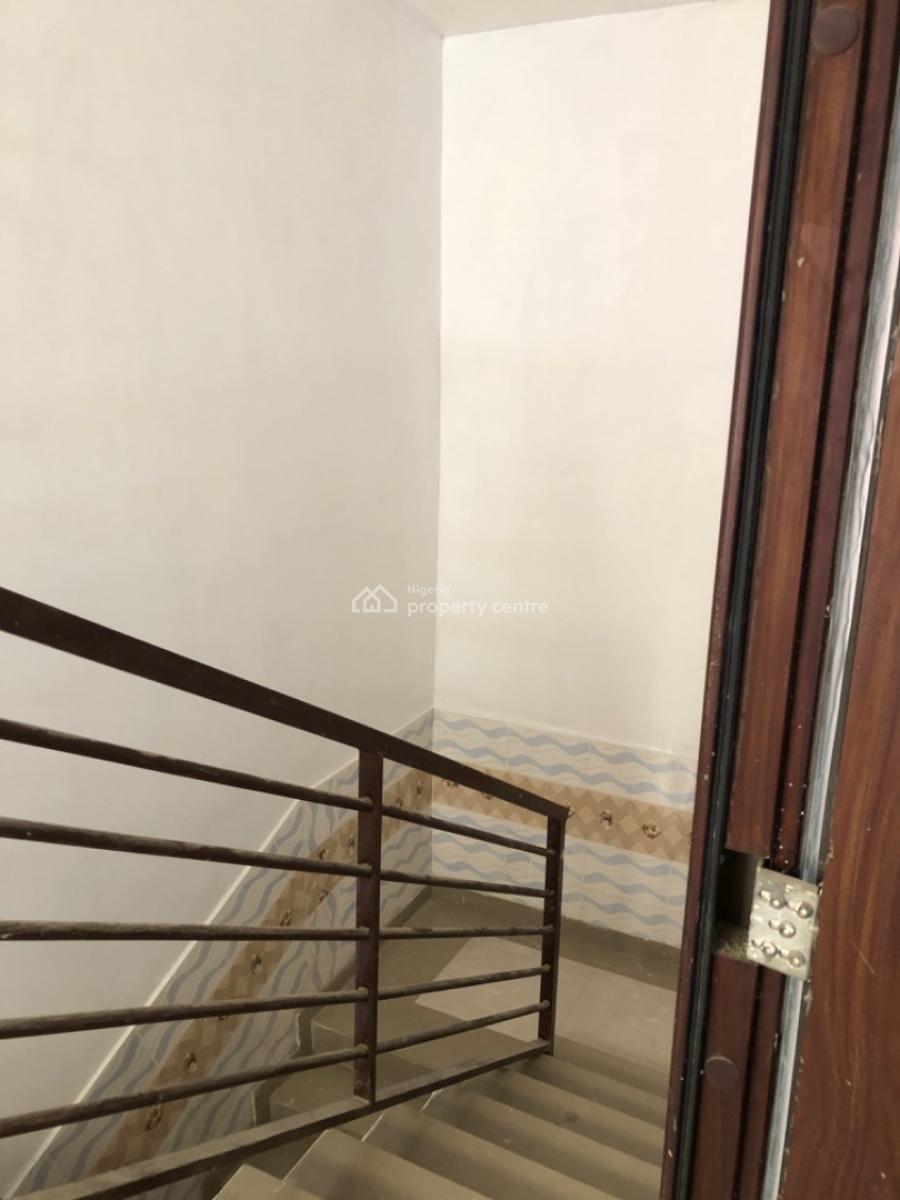 a Sharp and Spacious 2 Bedroom Apartment, Badore, Ajah, Lagos, Flat / Apartment for Rent