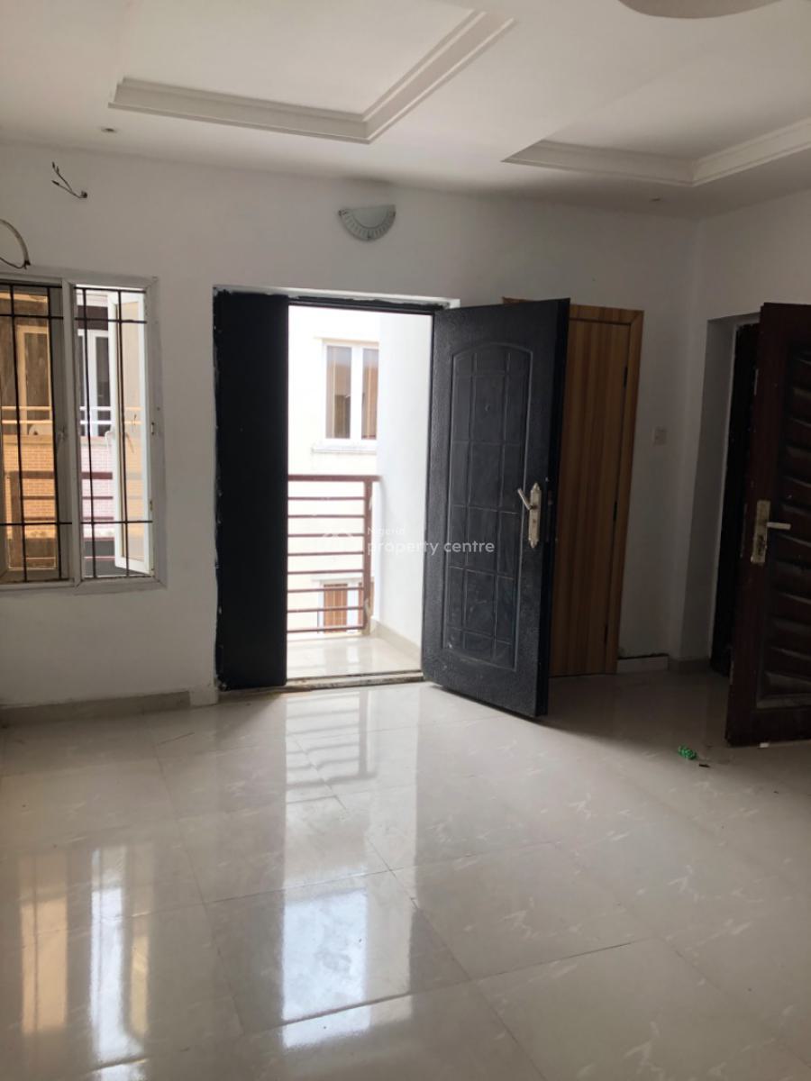 a Sharp and Spacious 2 Bedroom Apartment, Badore, Ajah, Lagos, Flat / Apartment for Rent