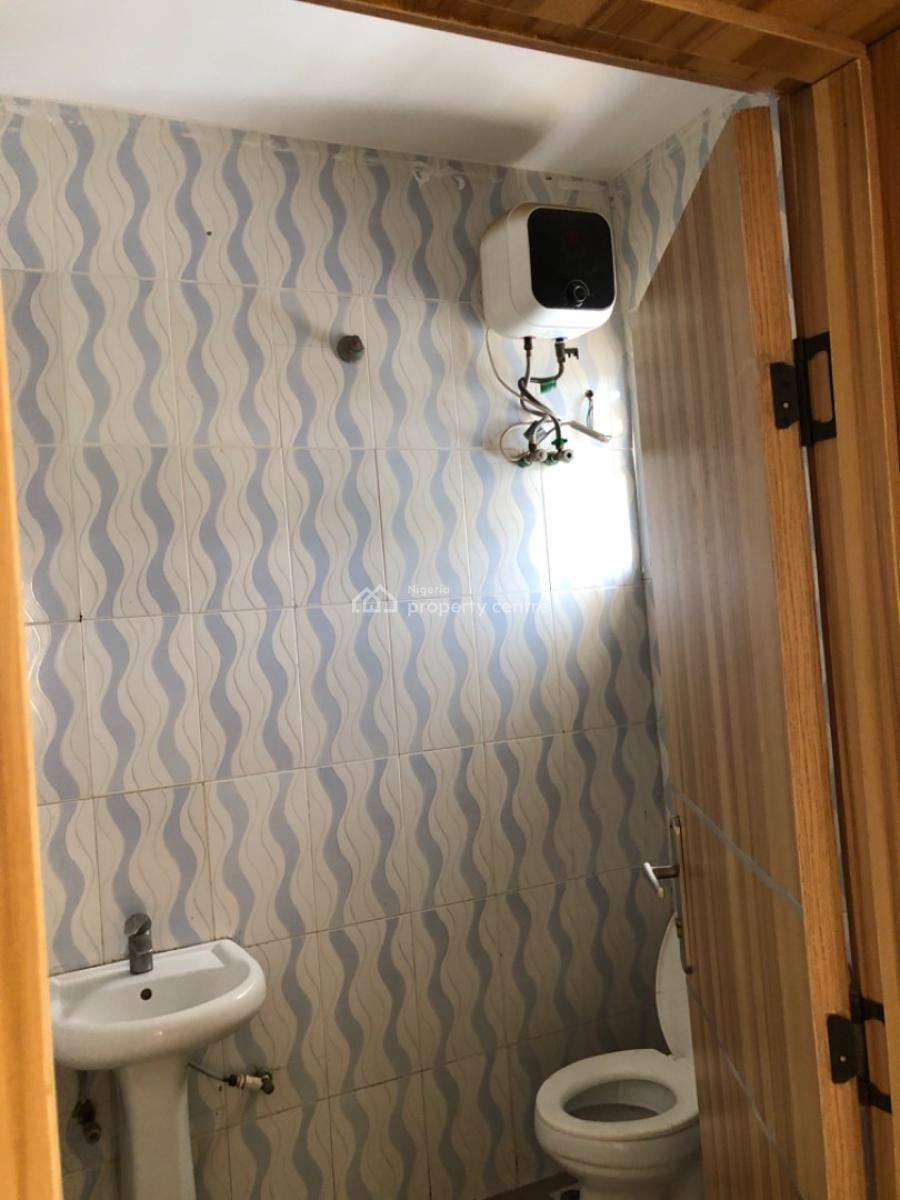 a Sharp and Spacious 2 Bedroom Apartment, Badore, Ajah, Lagos, Flat / Apartment for Rent