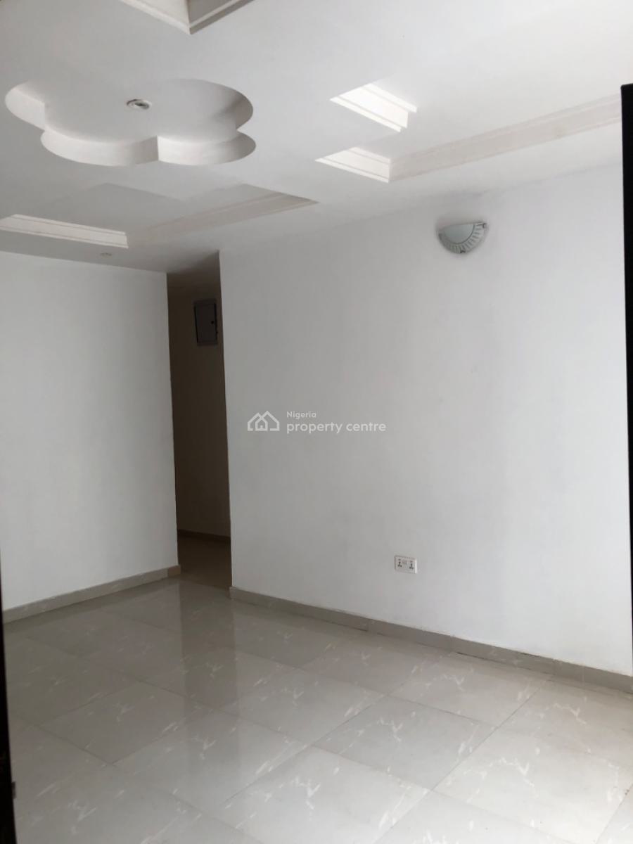 a Sharp and Spacious 2 Bedroom Apartment, Badore, Ajah, Lagos, Flat / Apartment for Rent