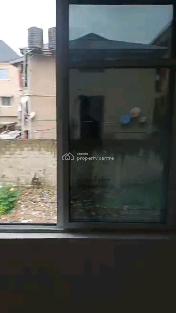 Standard N Executive  Mini Flat, Jebba Street, Adekunle, Yaba, Lagos, Mini Flat (room and Parlour) for Rent