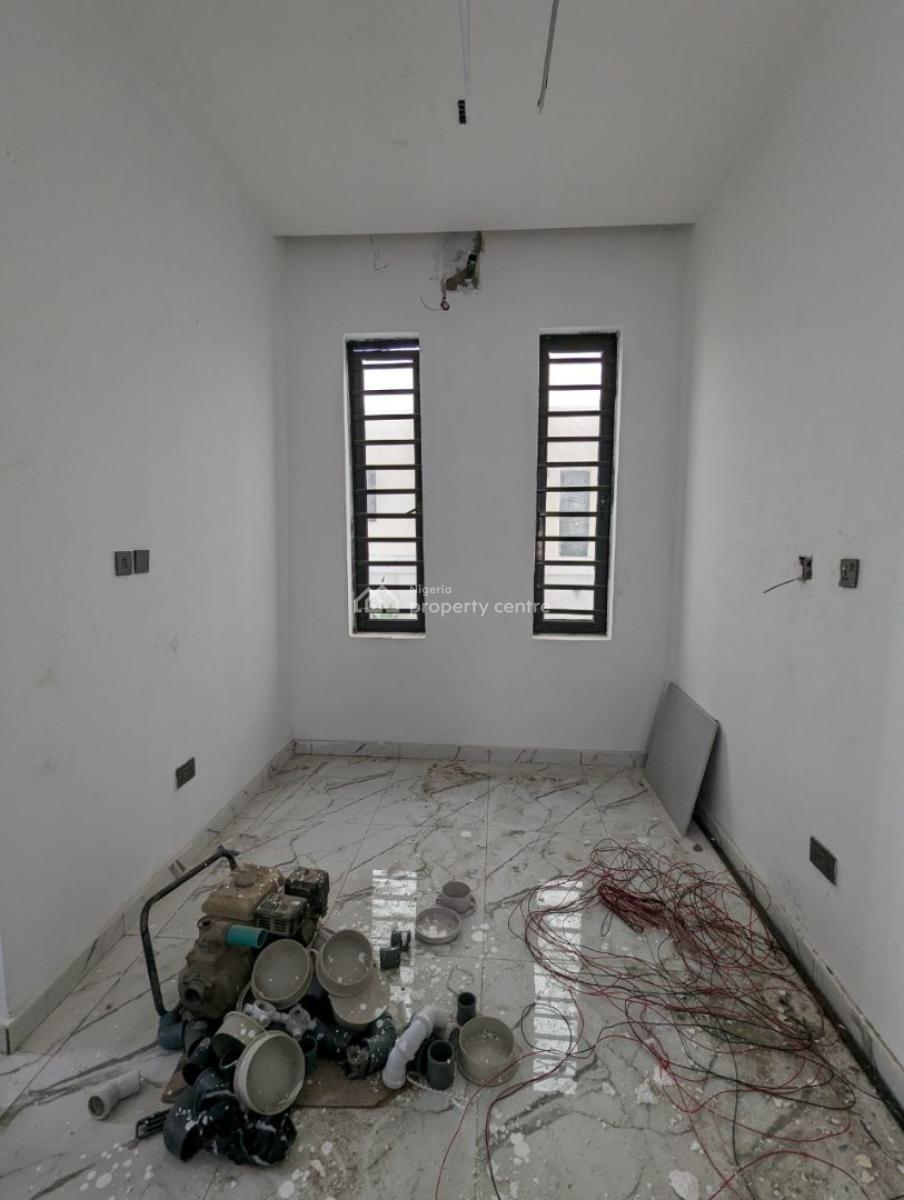 4 Bedroom Semi-detached Duplex with Bq & Certificate of Occupancy, Royal Pine Estate, Orchid Road, Lekki, Lagos, Semi-detached Duplex for Sale