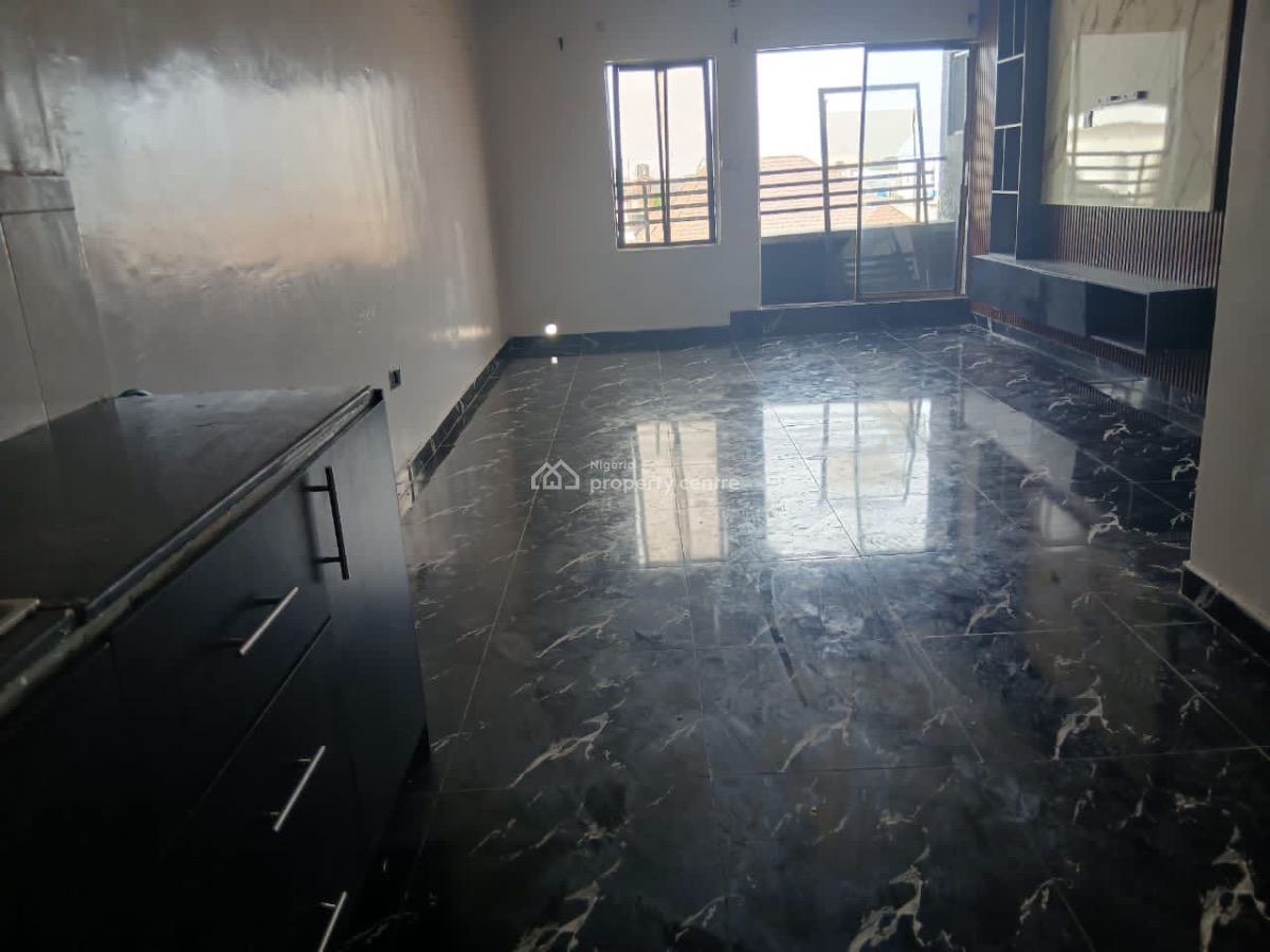2-bedroom Apartment in an Estate at Osapa London, Osapa, Lekki, Lagos, Flat / Apartment for Rent
