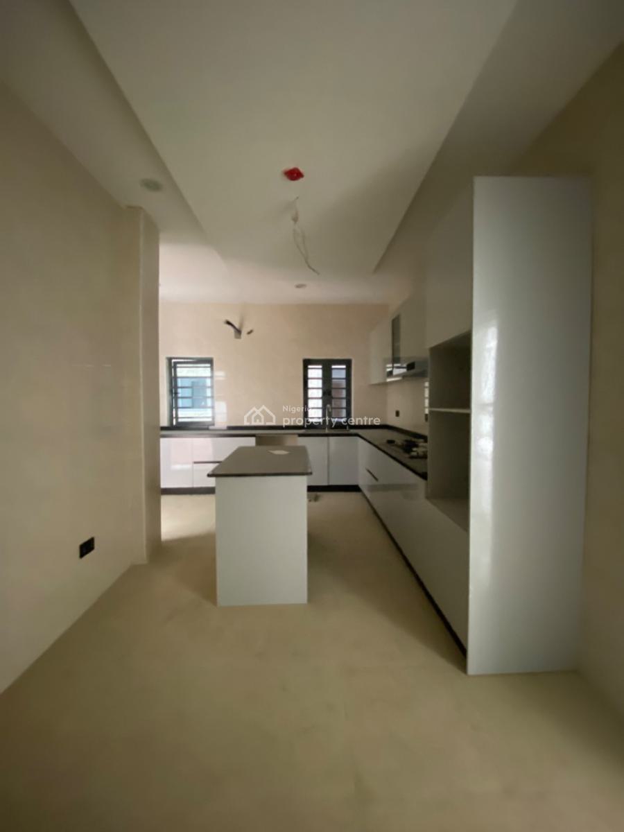 3 Bedroom Apartment Available, Lekki Phase 1, Lekki, Lagos, Flat / Apartment for Sale