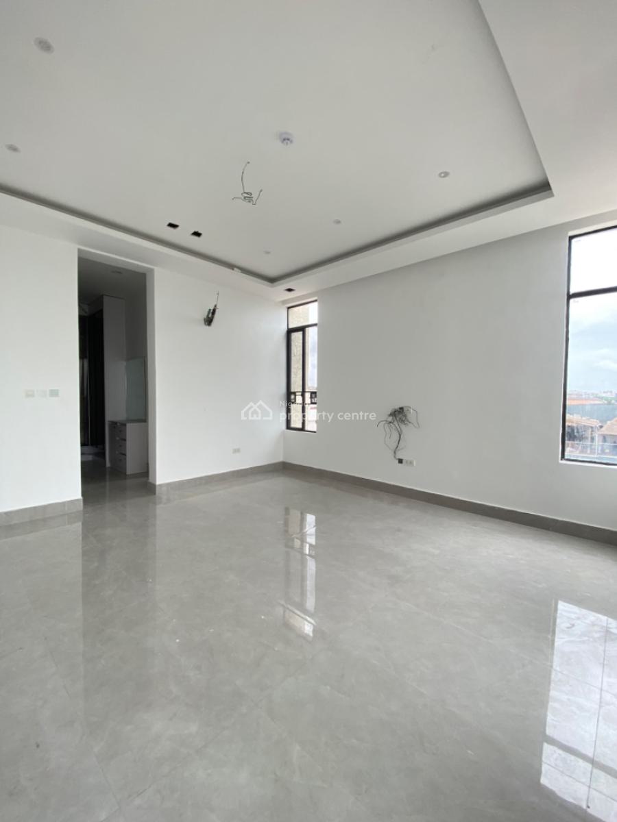 Luxurious 3 Bedroom Apartment, Lekki Phase 1, Lekki, Lagos, Flat / Apartment for Rent