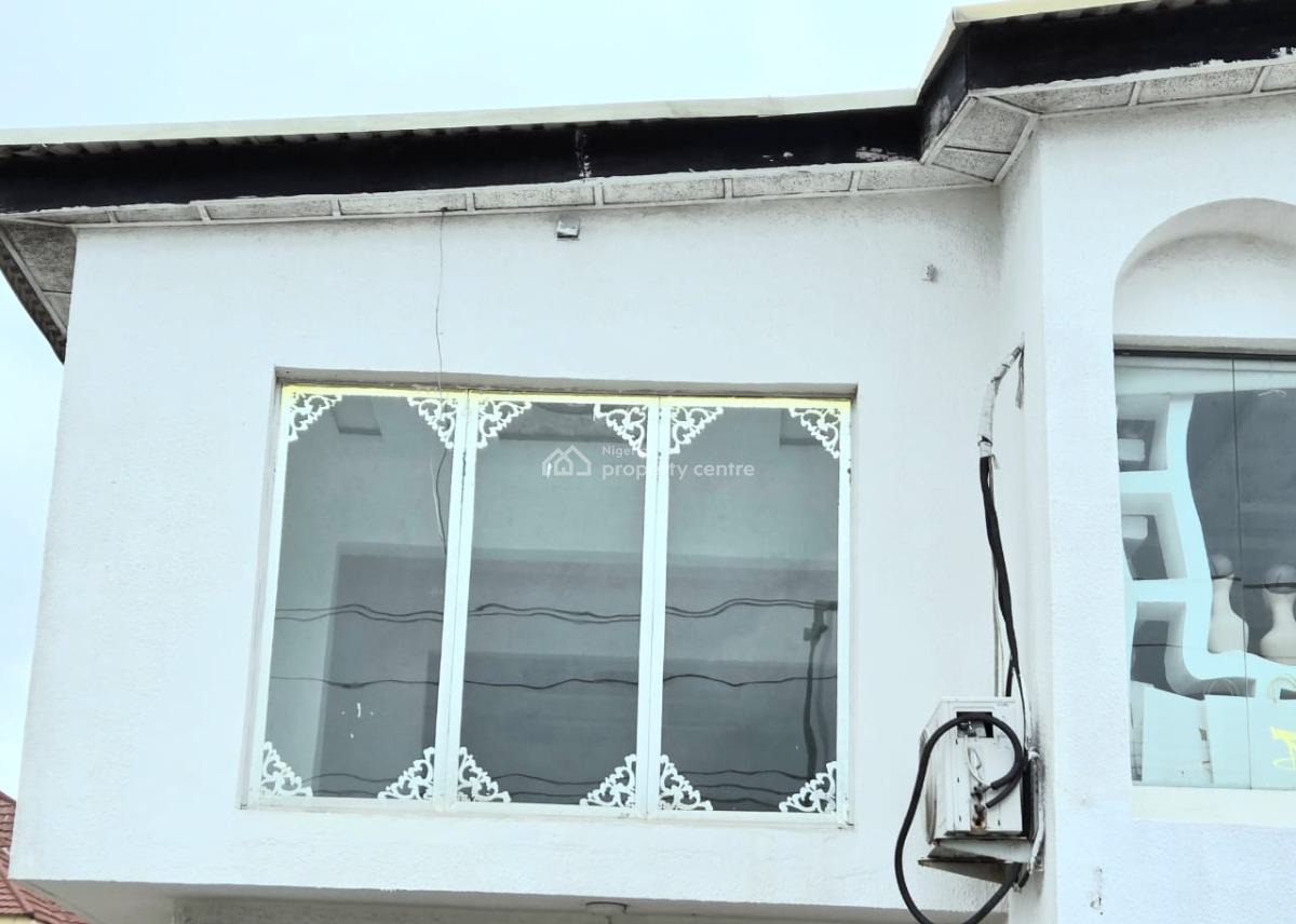 Commercial Upstairs Shop Space, Lekki Phase 1, Lekki, Lagos, Shop for Rent