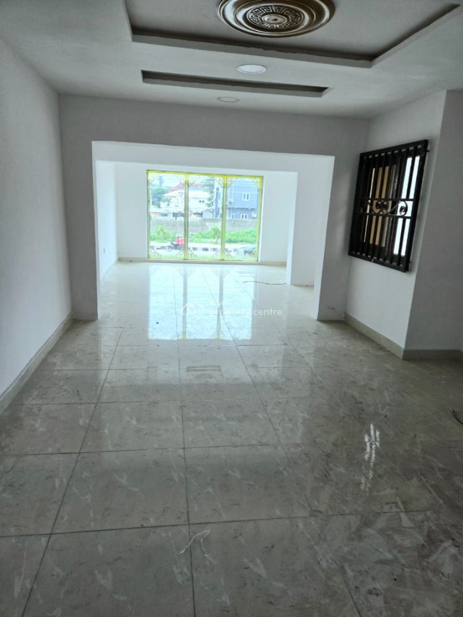 Commercial Upstairs Shop Space, Lekki Phase 1, Lekki, Lagos, Shop for Rent