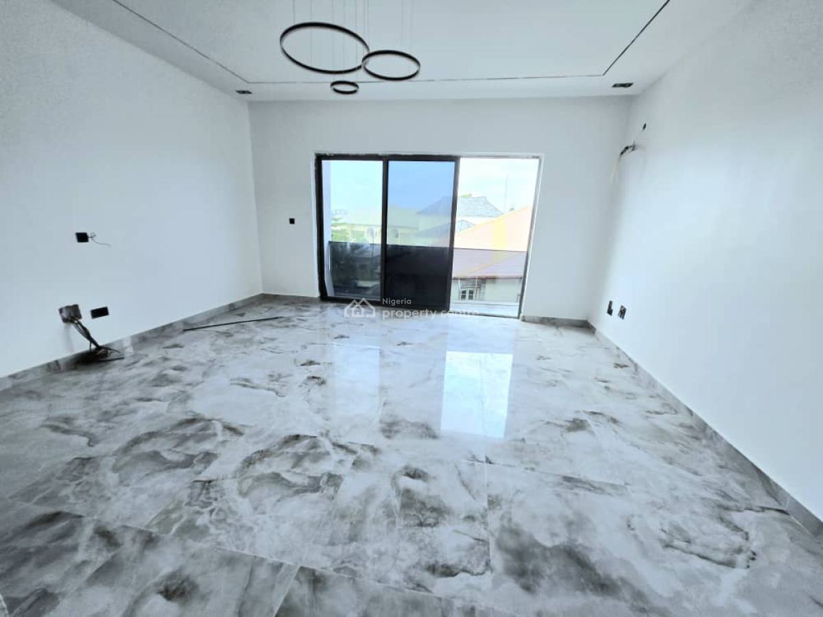 This Luxurious 4 Bedroom Terraced Duplex, Lekki Phase 1, Lekki, Lagos, Terraced Duplex for Sale