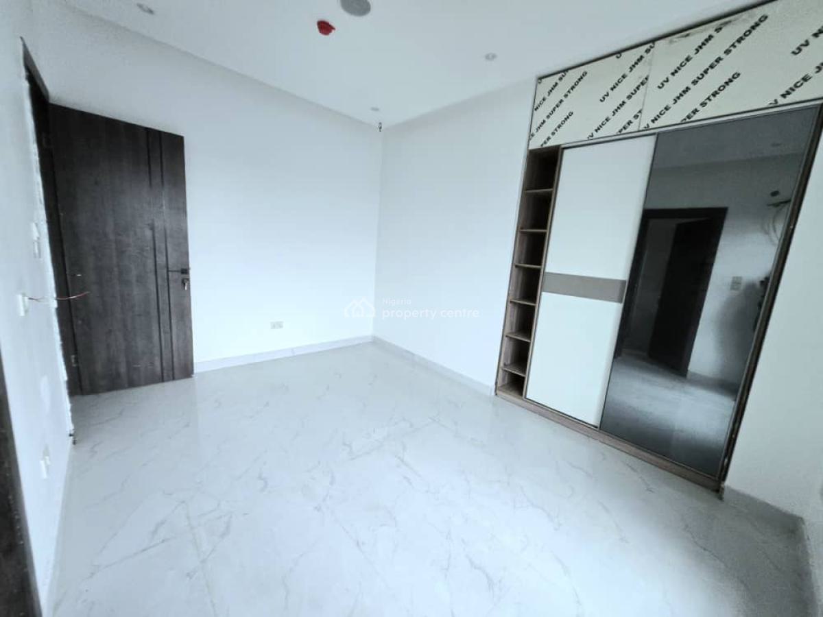 This Luxurious 4 Bedroom Terraced Duplex, Lekki Phase 1, Lekki, Lagos, Terraced Duplex for Sale