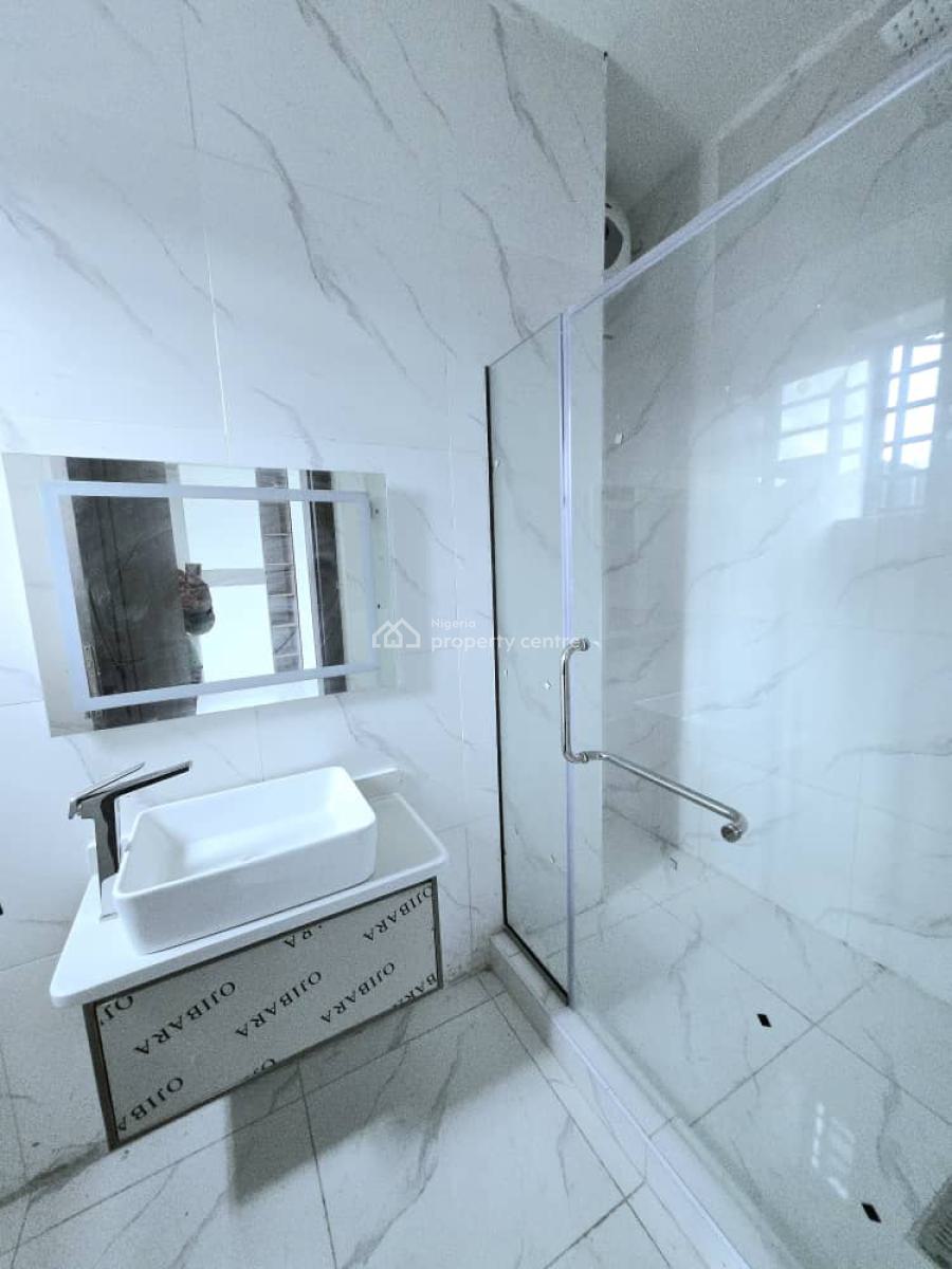 This Luxurious 4 Bedroom Terraced Duplex, Lekki Phase 1, Lekki, Lagos, Terraced Duplex for Sale